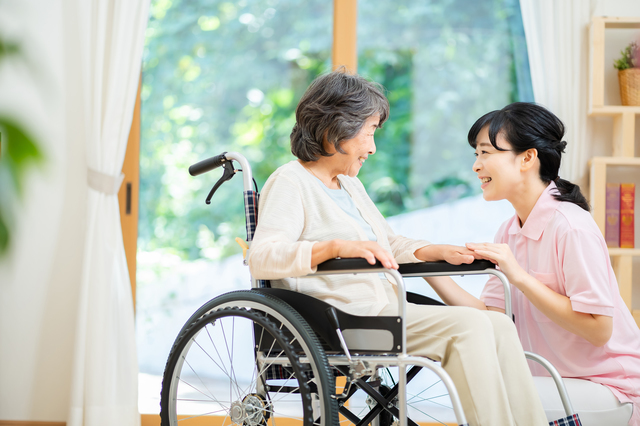 介護福祉士 派遣 求人 転職なら マンパワーグループ