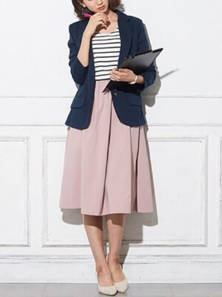 女性の通勤向けおすすめブランド8選 年代別コーディネート例から注意点まで解説 派遣 求人 転職なら マンパワーグループ 女性の通勤向けおすすめブランド8選 年代別コーディネート例から注意点まで解説 派遣 求人 転職なら マンパワーグループ