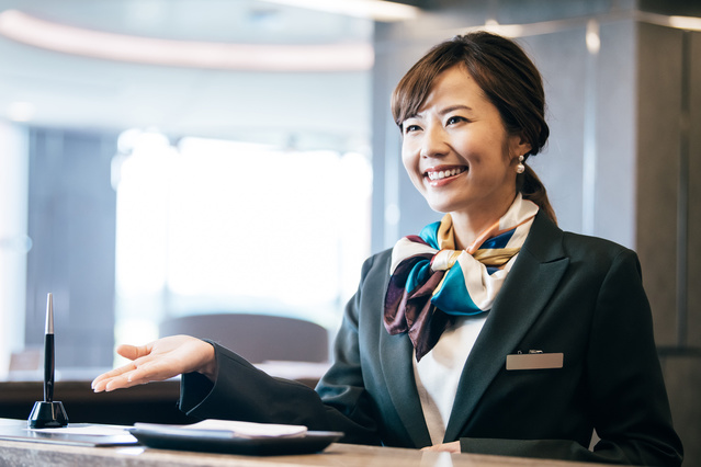 窓口 ショールーム カウンター受付の仕事 必要スキル 向いている人は 派遣 求人 転職なら マンパワーグループ